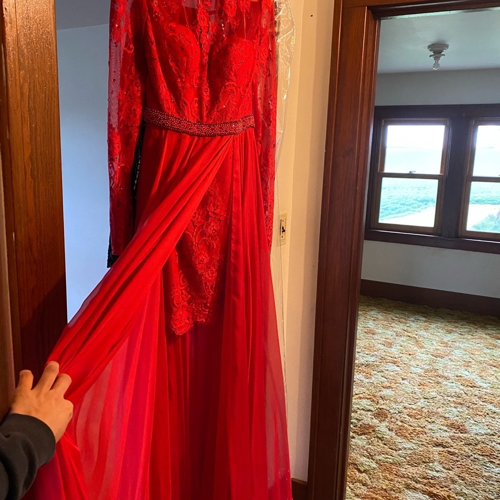 Sherri Hill Size 2
